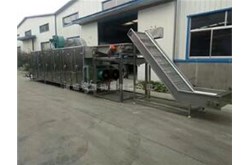 What should be paid attention to when using a fruit washing machine?