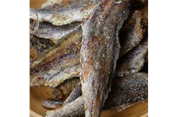 黃魚酥營養(yǎng)豐富，酥脆可口，你喜歡吃嗎？